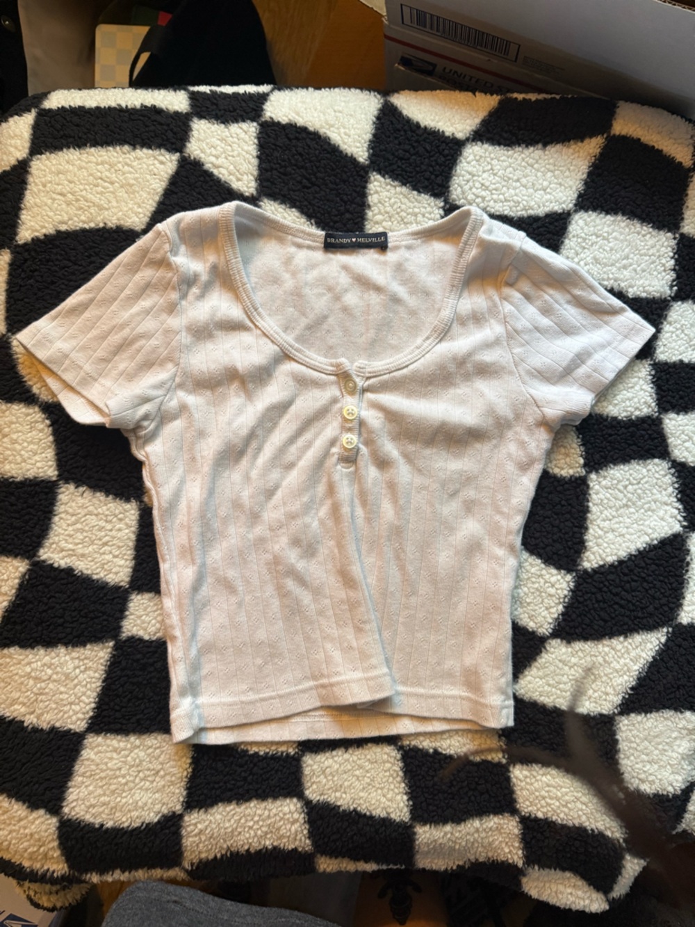 White Ribbed Henley Tee - Short Sleeve